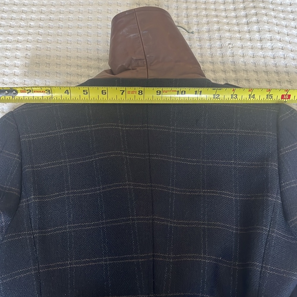 Operation NYC wool coat - Picture 14 of 16